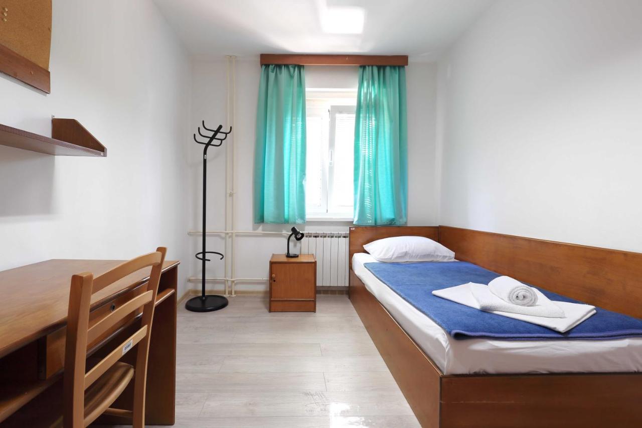 Rooms Studentsko Naselje Ivan Goran Kovacic Рієка Екстер'єр фото
